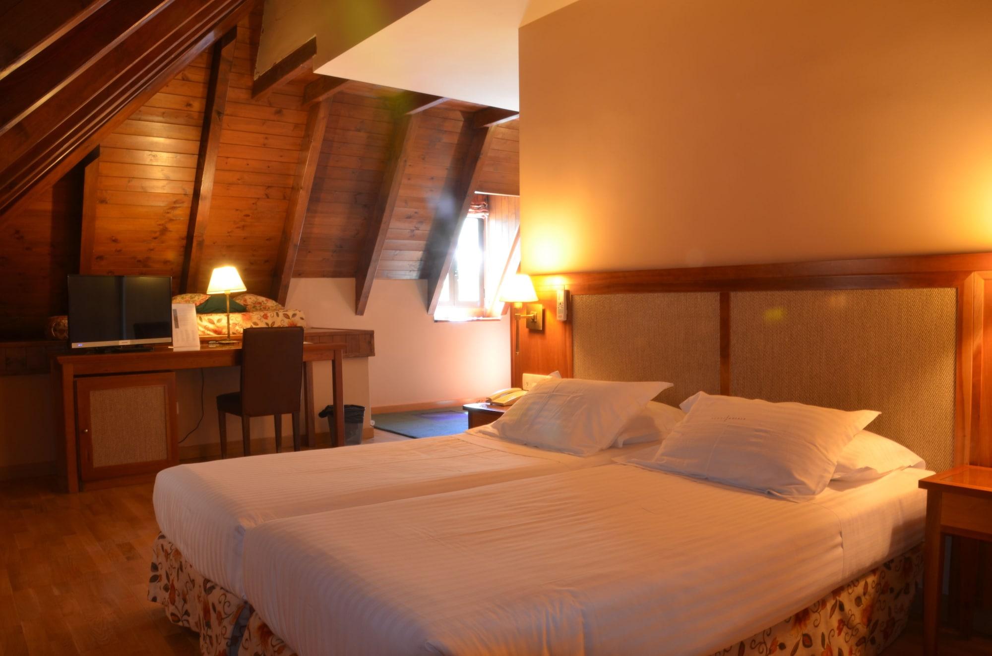 Hotel Spa Acevi Val D'Aran เบียญา ภายนอก รูปภาพ