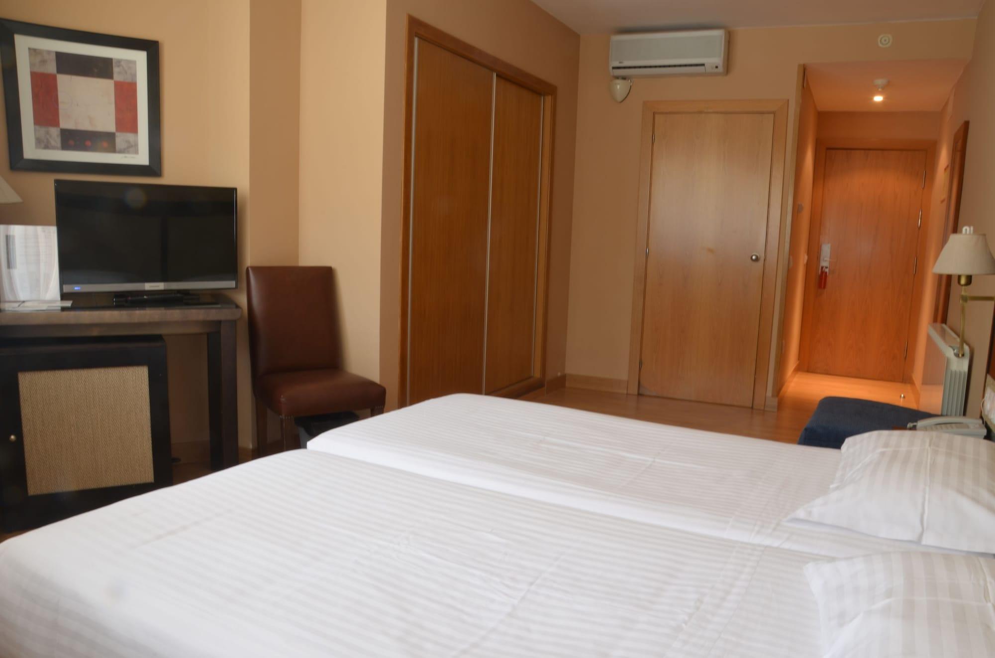Hotel Spa Acevi Val D'Aran เบียญา ภายนอก รูปภาพ