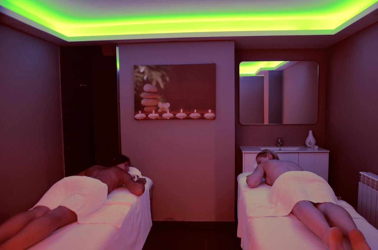 Hotel Spa Acevi Val D'Aran เบียญา ภายนอก รูปภาพ