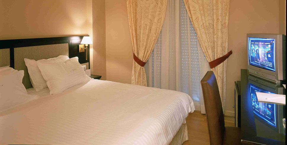 Hotel Spa Acevi Val D'Aran เบียญา ภายนอก รูปภาพ