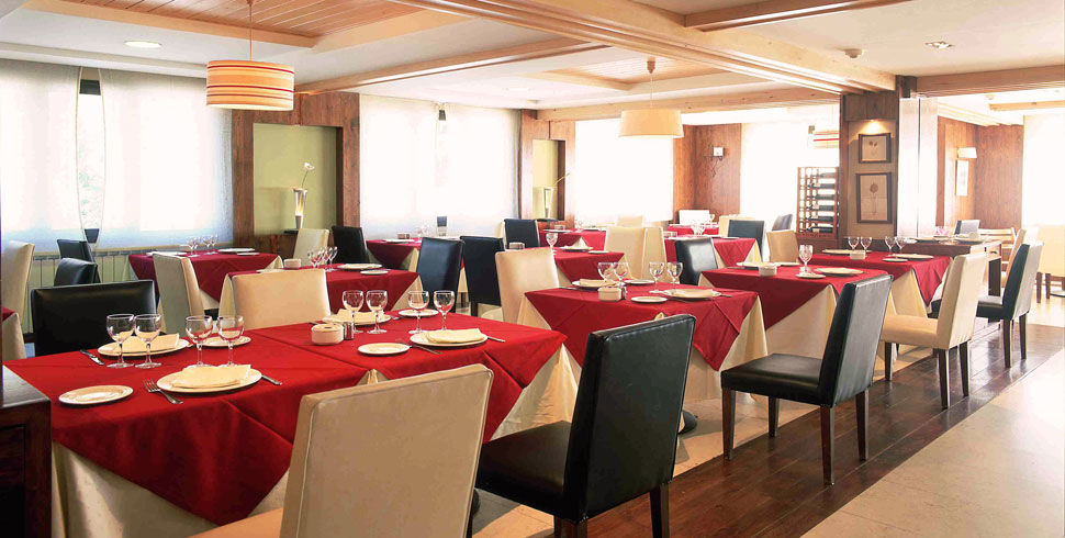 Hotel Spa Acevi Val D'Aran เบียญา ภายนอก รูปภาพ