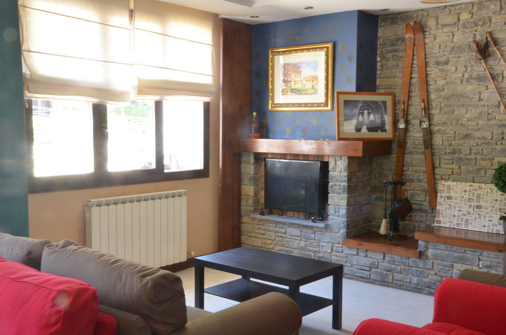 Hotel Spa Acevi Val D'Aran เบียญา ภายนอก รูปภาพ